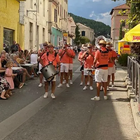 Avec Piscine Dans Les Cevennes * Besseges