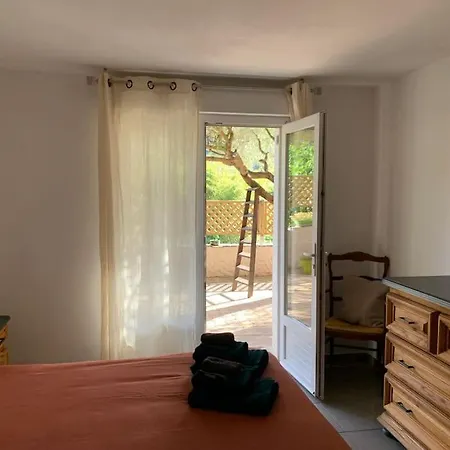 Villa Avec Piscine Dans Les Cevennes *
