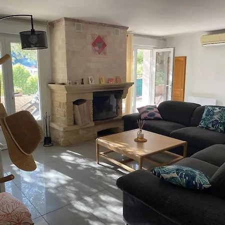 Villa Avec Piscine Dans Les Cevennes Besseges